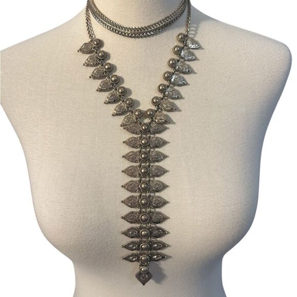 Macys gold tone choker attached necklace NWT - Picture 2 of 4